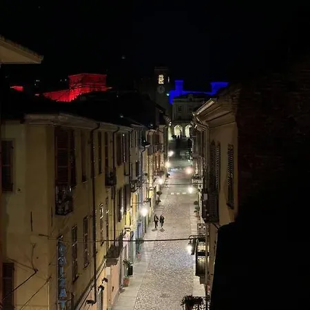 Vicolo Muratori 1 Appartement *