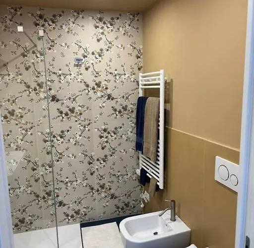Vicolo Muratori 1